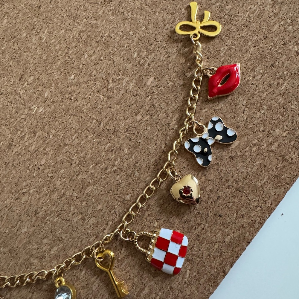 Handmade Minnie Mouse Inspired Purse Charm Keychain - Picture 5 of 8